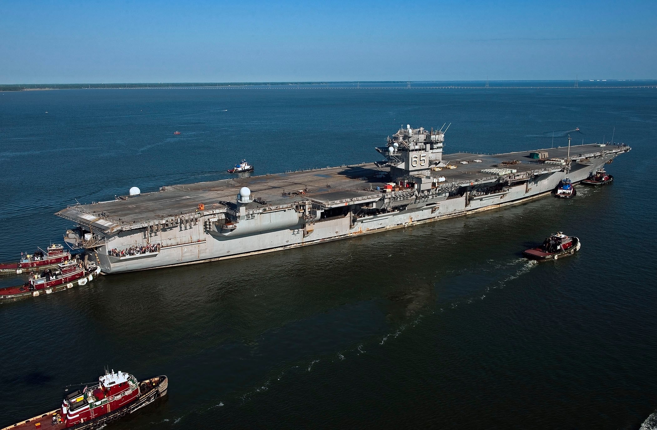 Inside the nuclear aircraft carrier dismantling process